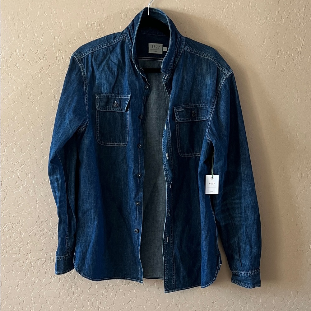 AE77 Denim Button Down Top